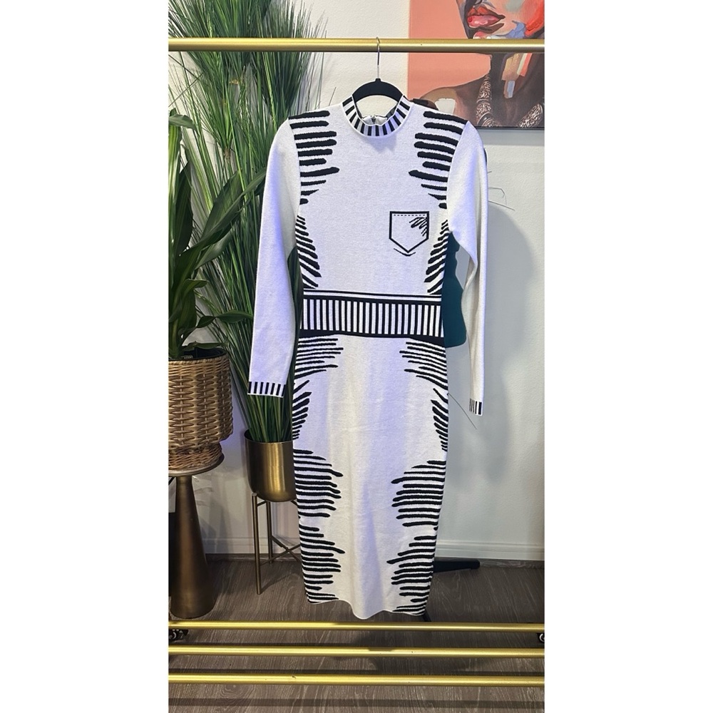 Creative Art Sweater Midi Dress - Size Medium - Picture 3 of 11